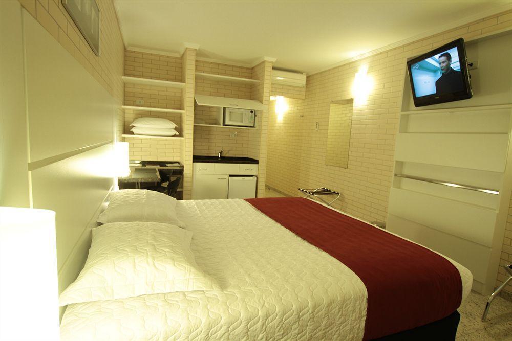 Hotel Confiance Soho Batel Куритиба Екстериор снимка
