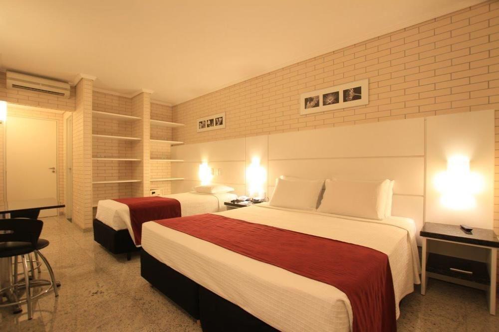 Hotel Confiance Soho Batel Куритиба Екстериор снимка